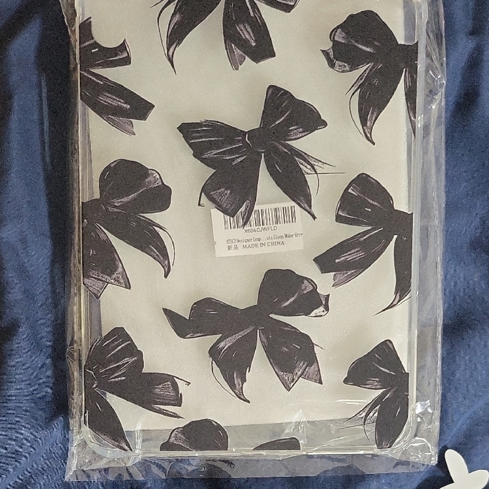 Bow Print Clear Phone Case - Black Bows on White